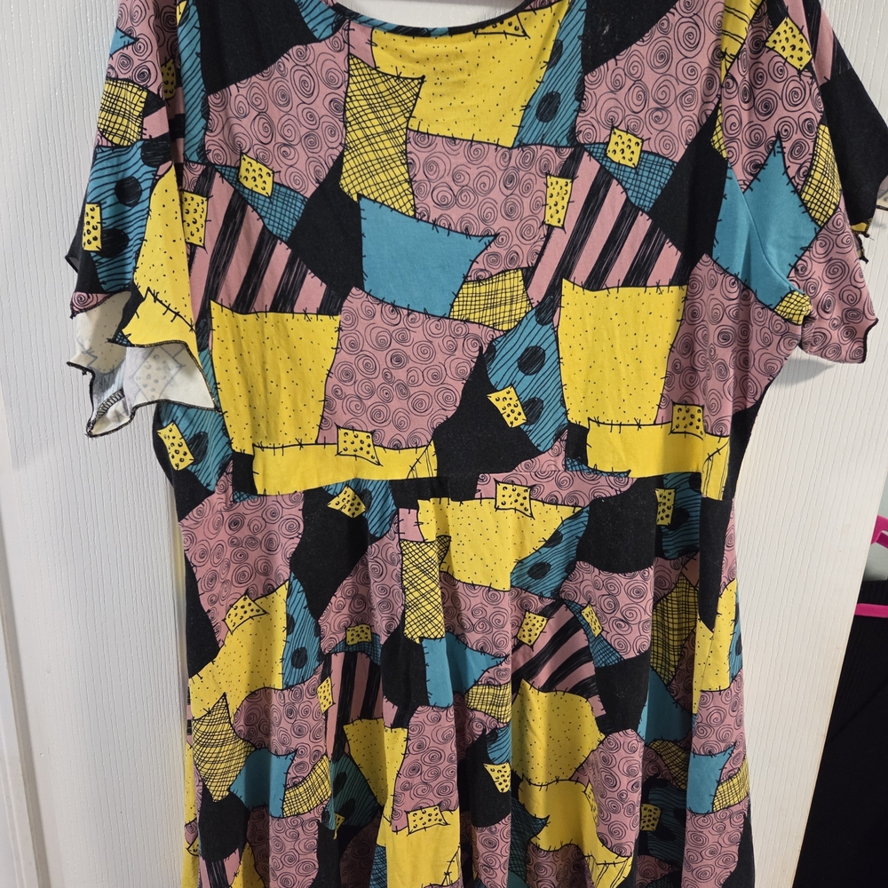 READ DESCRIPTION- Hot Topic Patchwork Sallt Dress + Torrid Sally Shorts - Picture 11 of 14